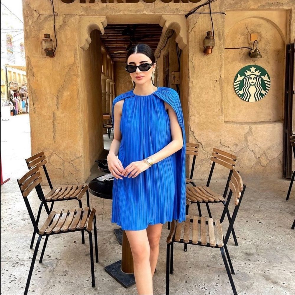 Zara PLEATED CAPE DRESS - Picture 2 of 7